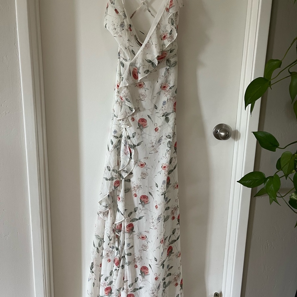 Corn Floral White Maxi Dress